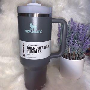 Stanley 40oz Quencher H2.0 Tumbler- Charcoal color SOLD OUT